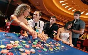 7733 apk Live Casino